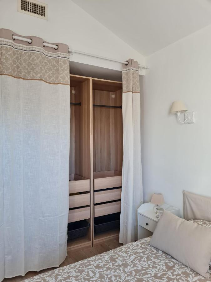Apartamento Le Repaire Du Soleil Aigues-Mortes Exterior foto